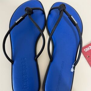 Havaianas Tare Una Caju Style Royal Blue and Black Flip Flops
